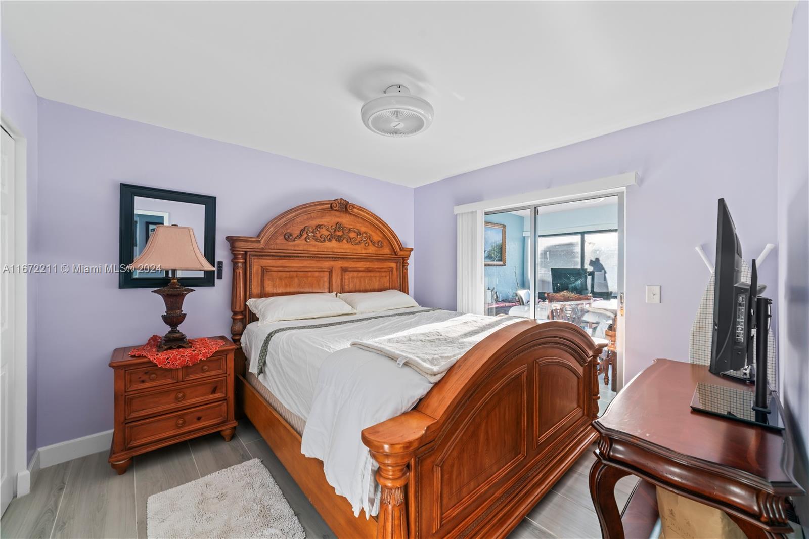WHISPER WALK SEC C CONDO - Residential