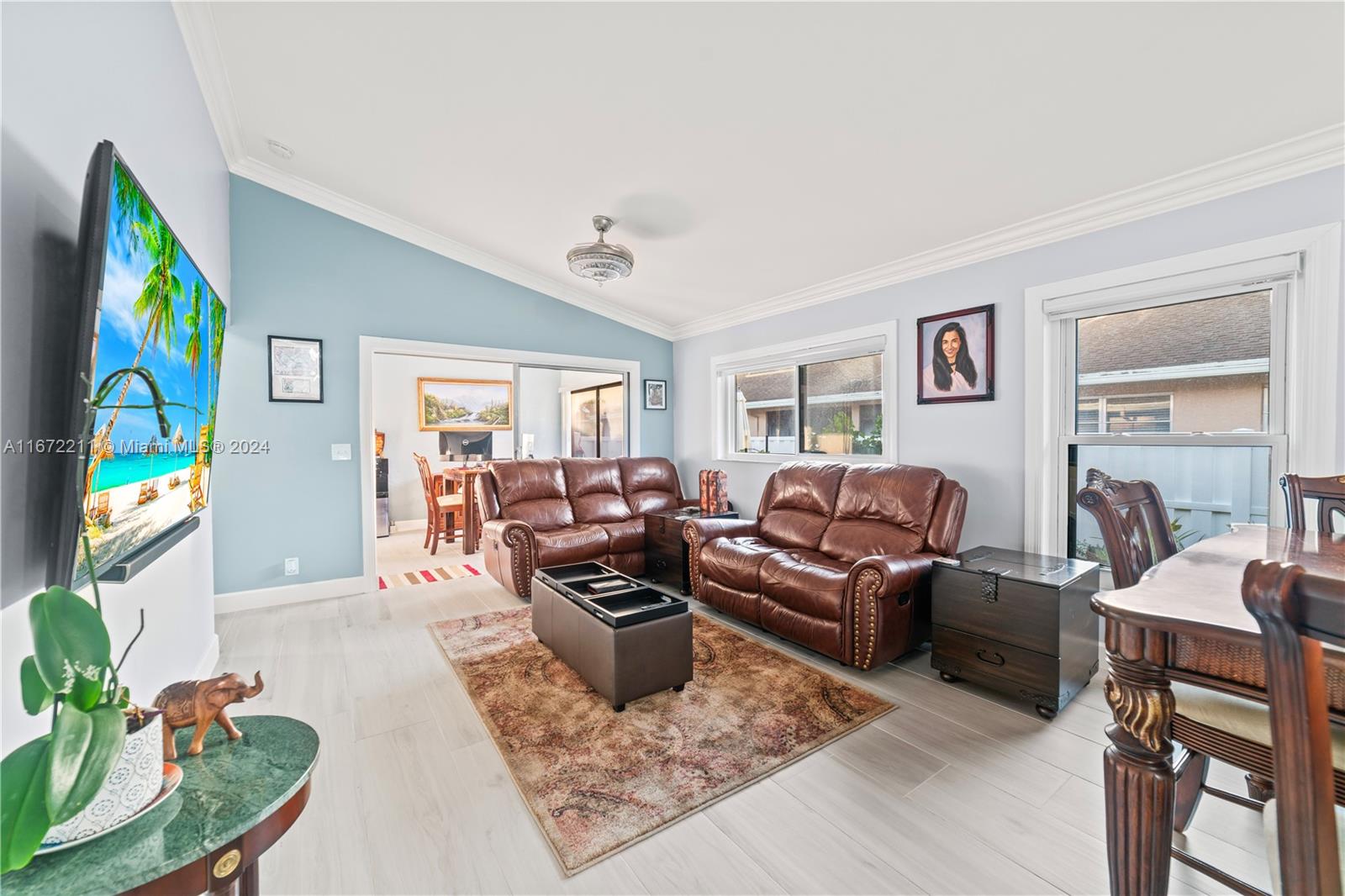 WHISPER WALK SEC C CONDO - Residential