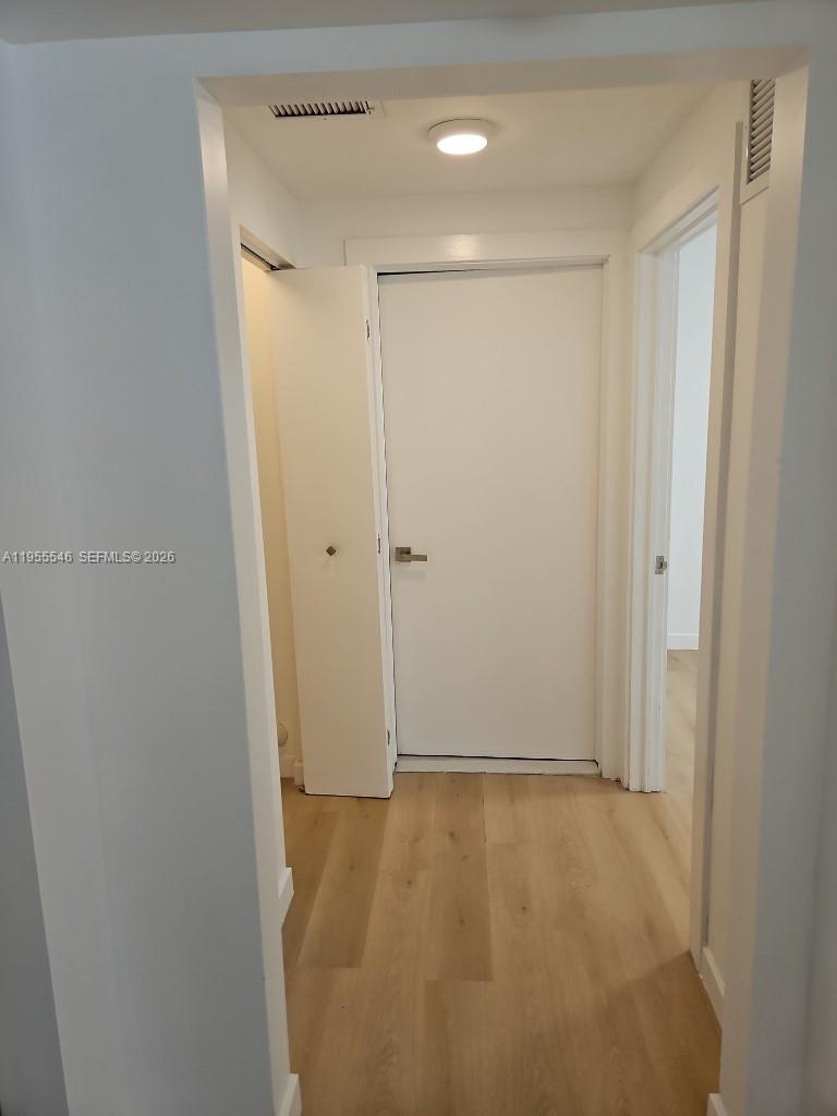 551/557 MICHIGAN CONDO - Residential