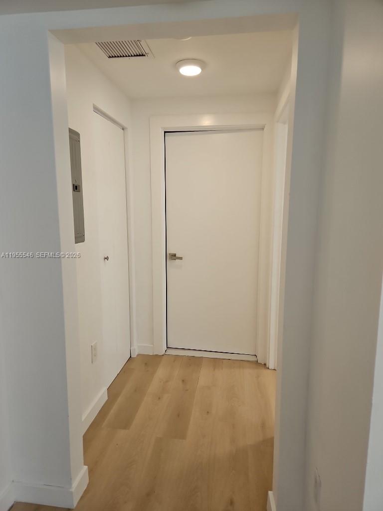 551/557 MICHIGAN CONDO - Residential