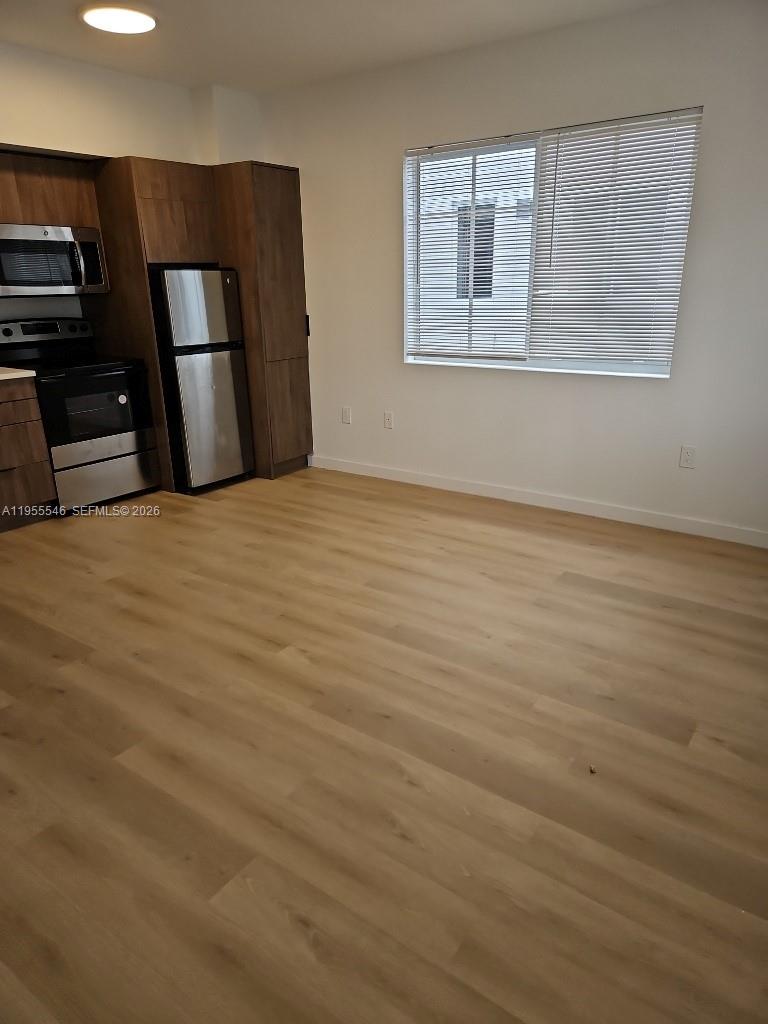 551/557 MICHIGAN CONDO - Residential