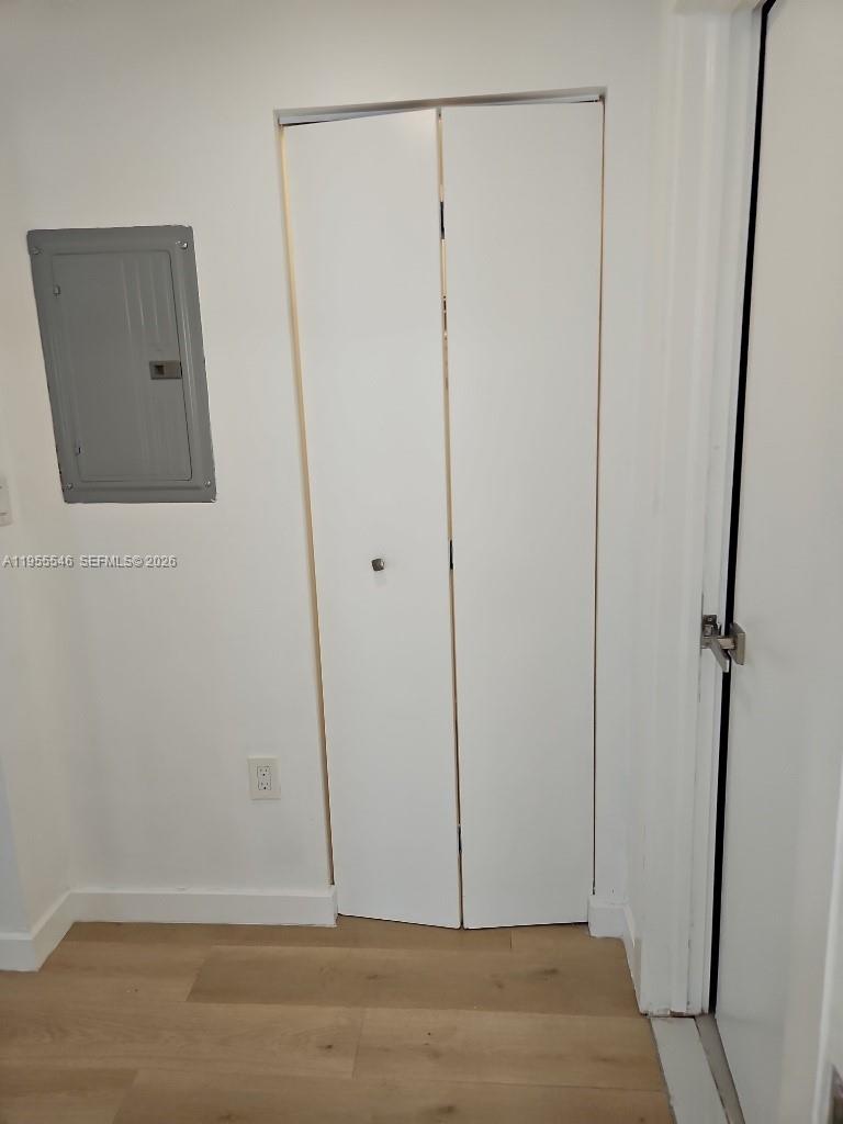 551/557 MICHIGAN CONDO - Residential