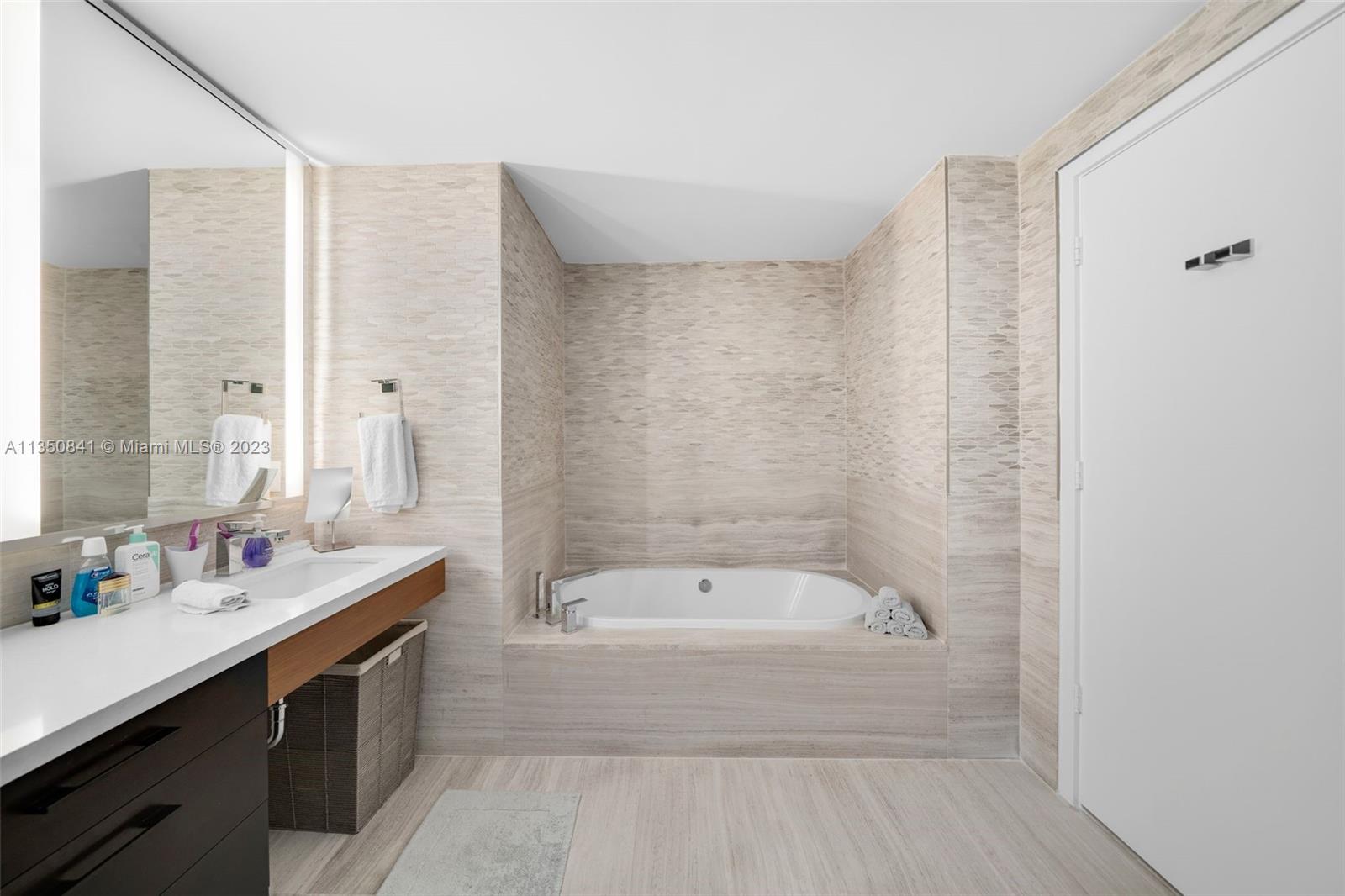 ONE OCEAN - Residential Lease