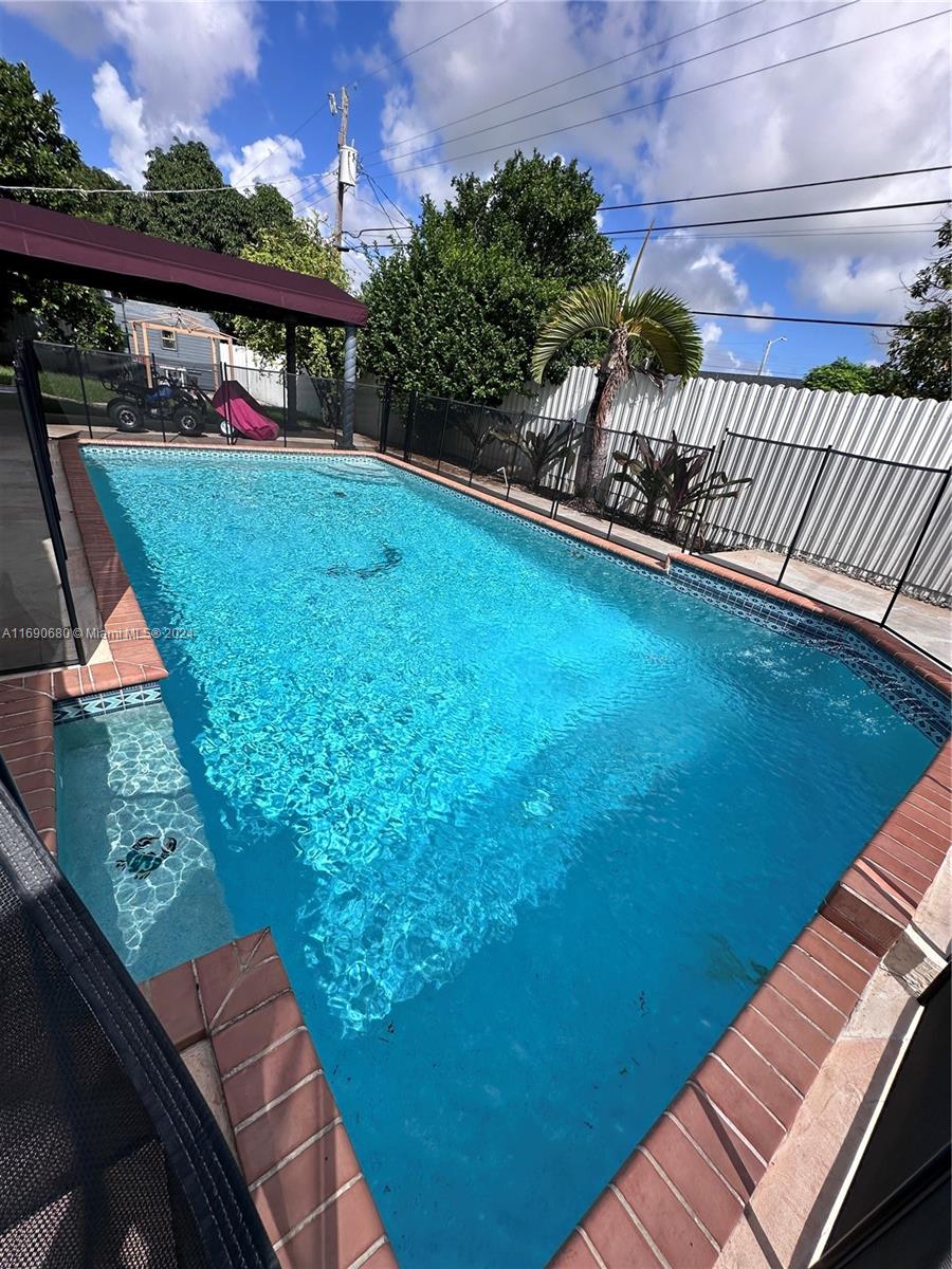 WESTWOOD ESTATES 1ST ADDN - Residential
