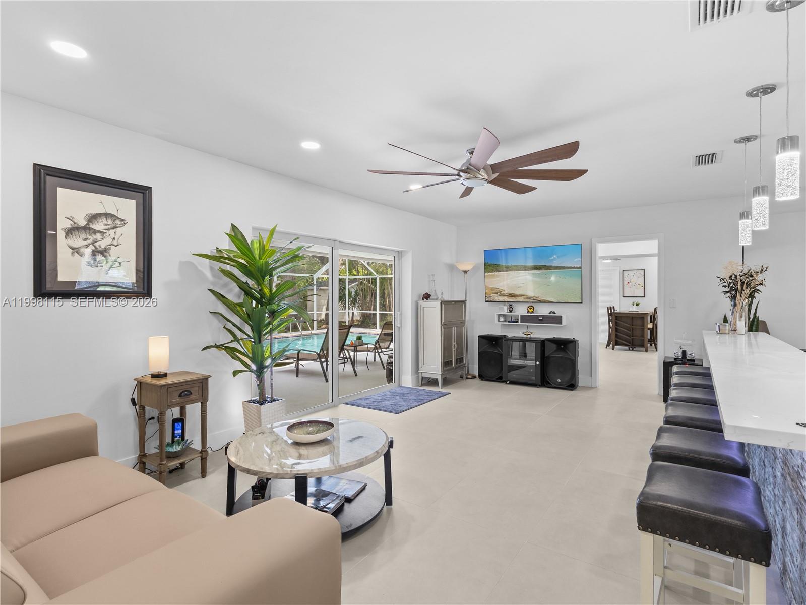 THE OAKS - Residential