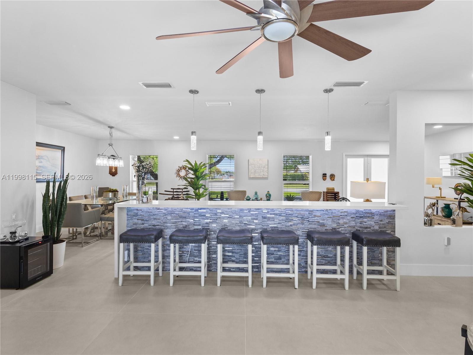 THE OAKS - Residential