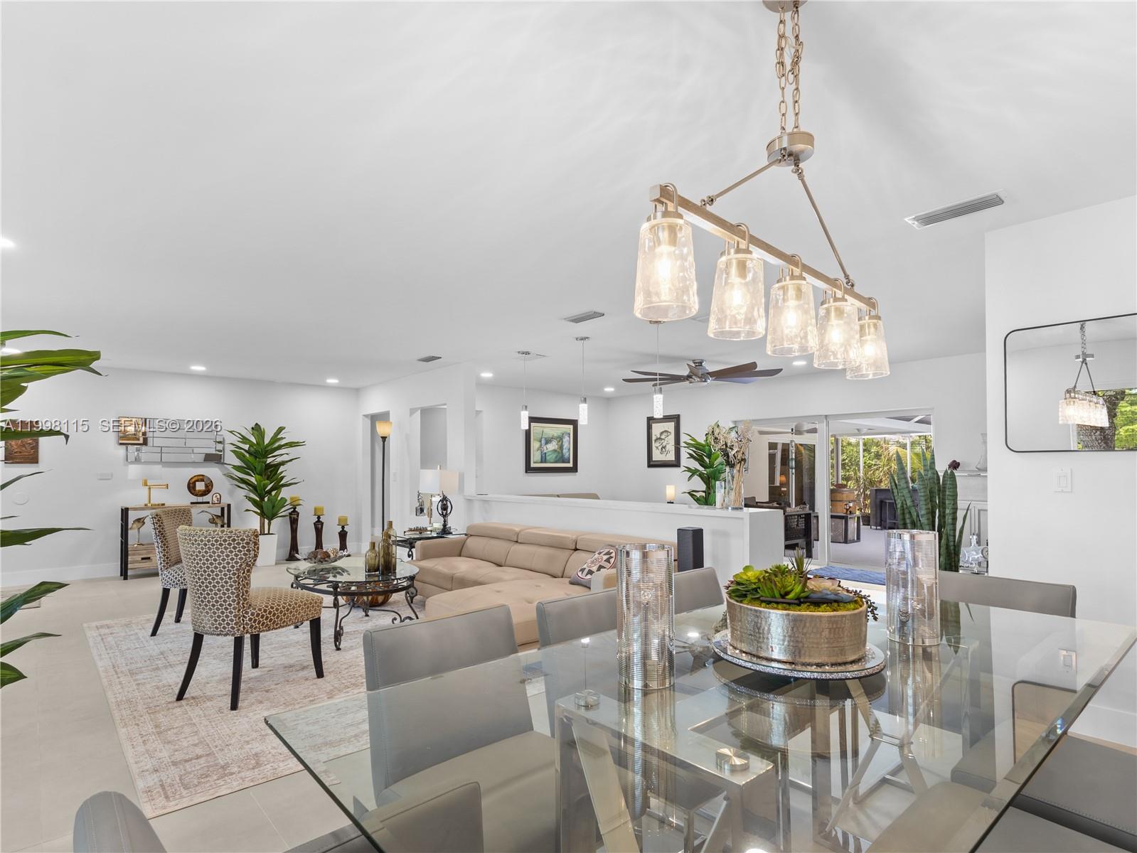 THE OAKS - Residential