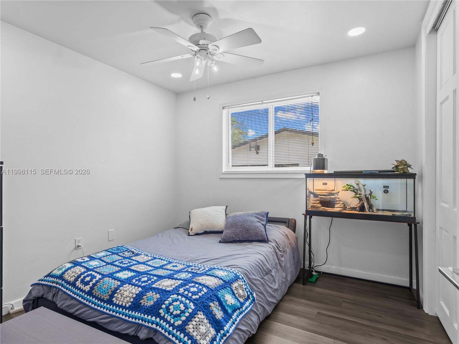 THE OAKS - Residential