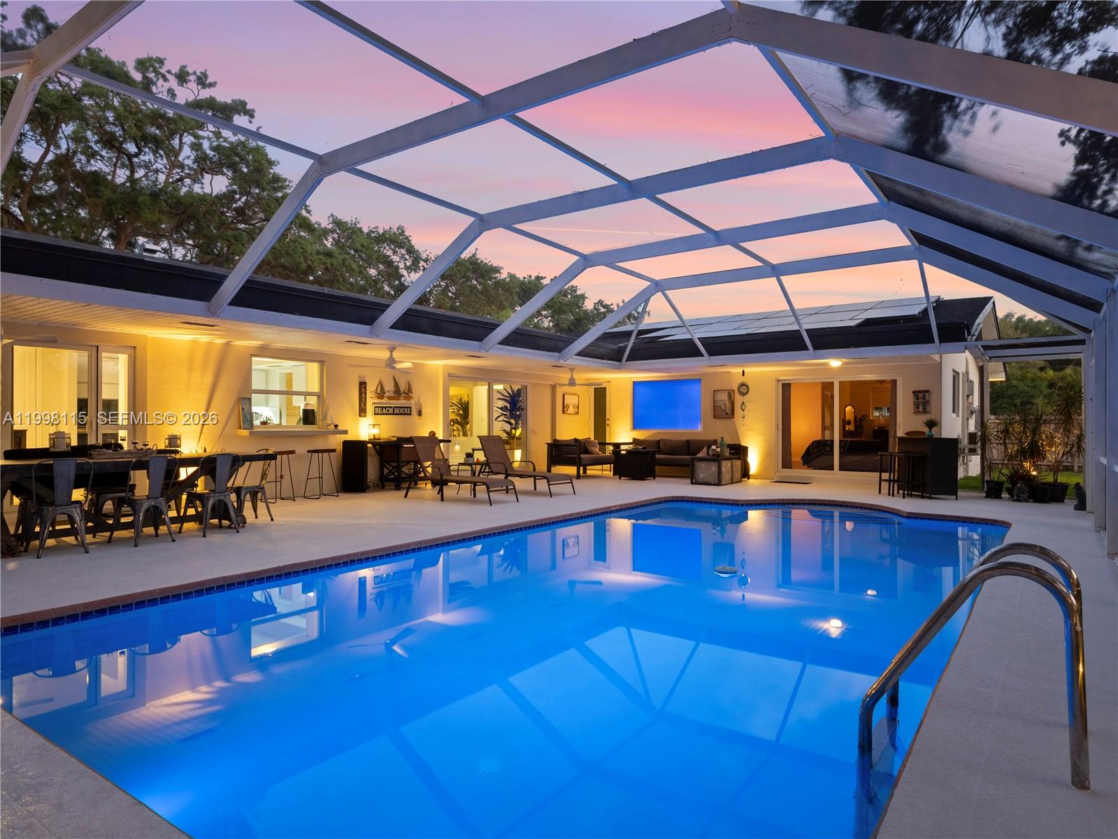 THE OAKS - Residential