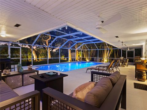 HOME MAX REALTY INTERNATIONAL LUXURY REAL ESTATE BLOG 16400 SW 80th Ave Palmetto Bay FL 33157