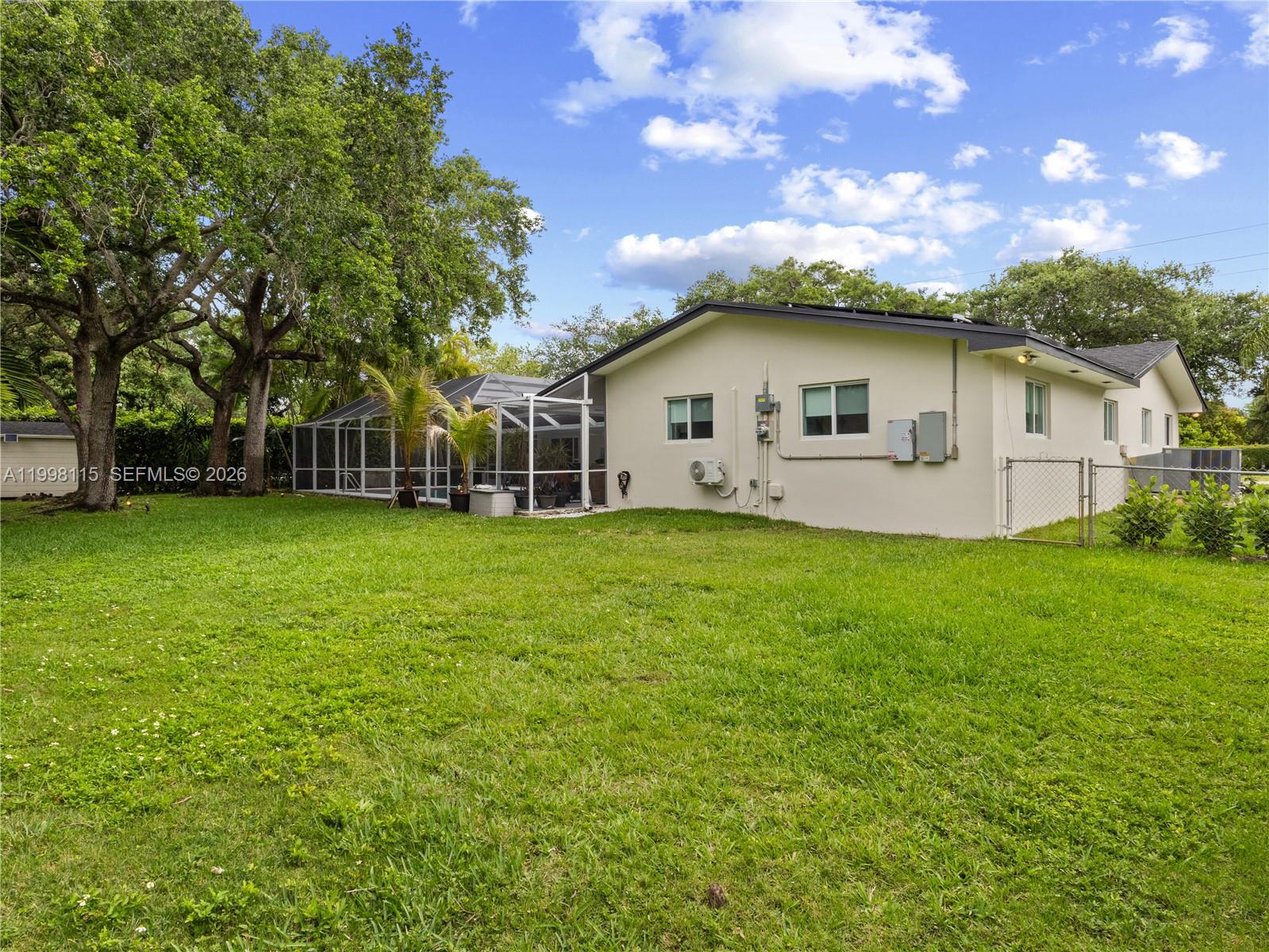 THE OAKS - Residential