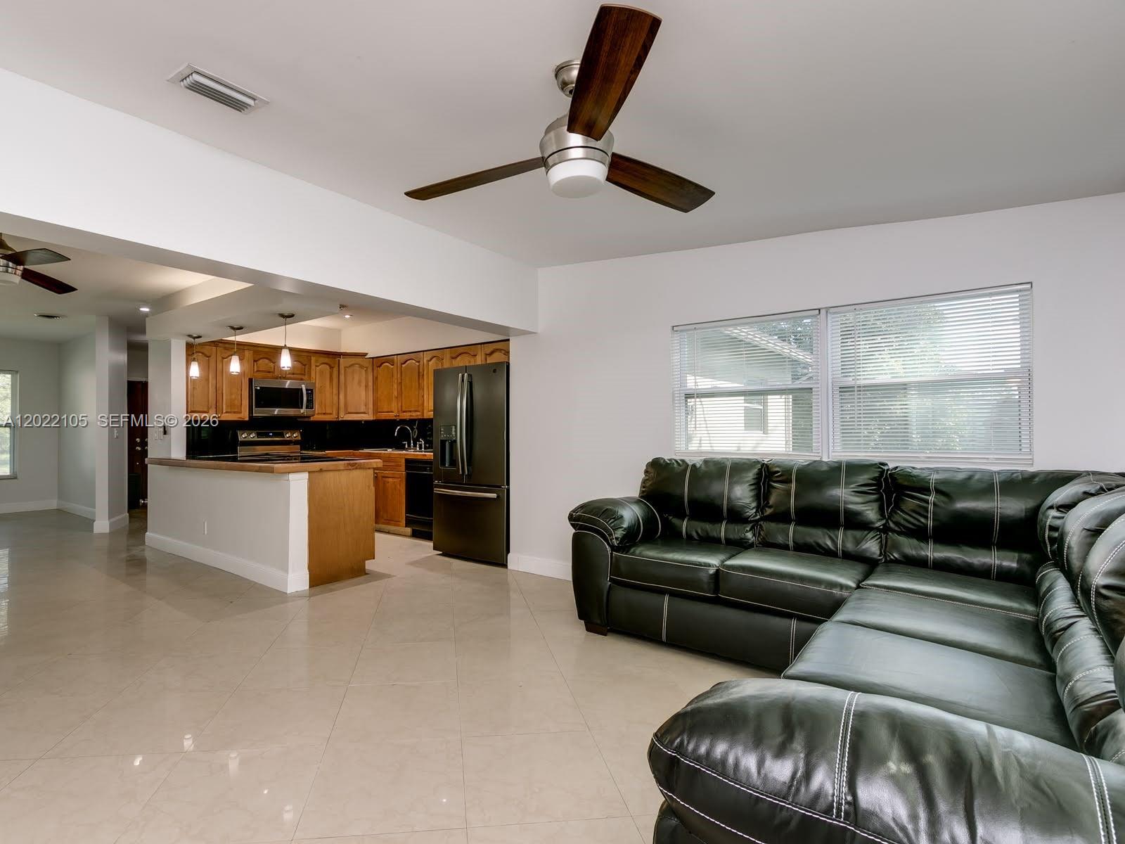 PICKWICK LAKE ESTATES SEC - Residential