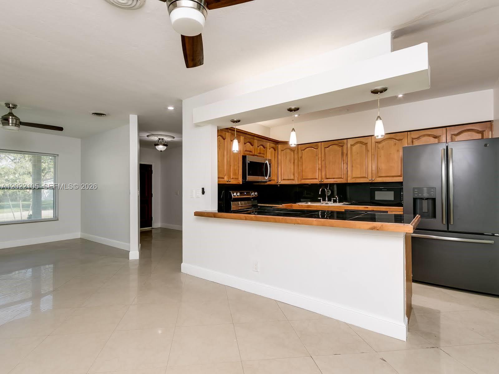 PICKWICK LAKE ESTATES SEC - Residential