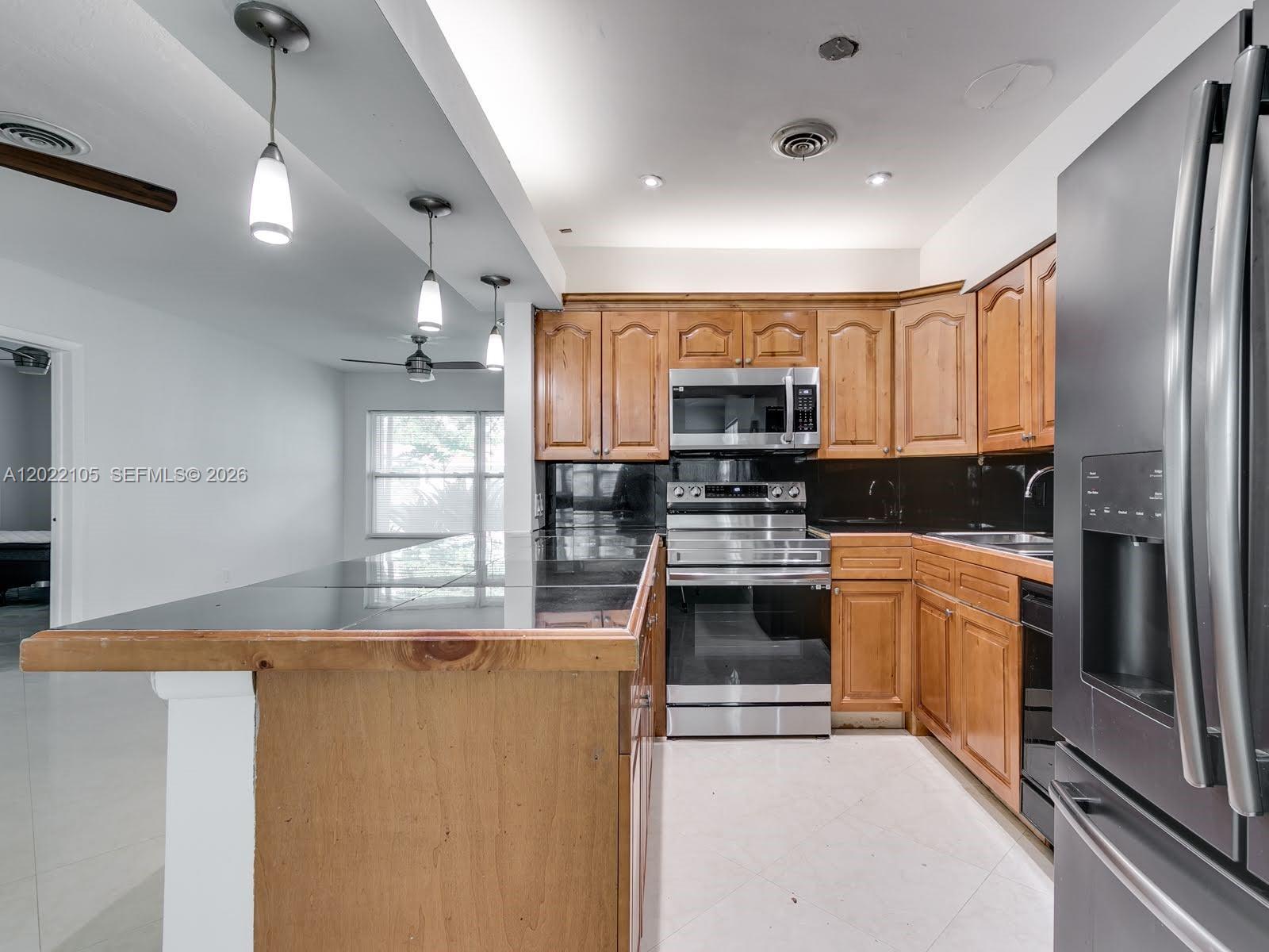 PICKWICK LAKE ESTATES SEC - Residential
