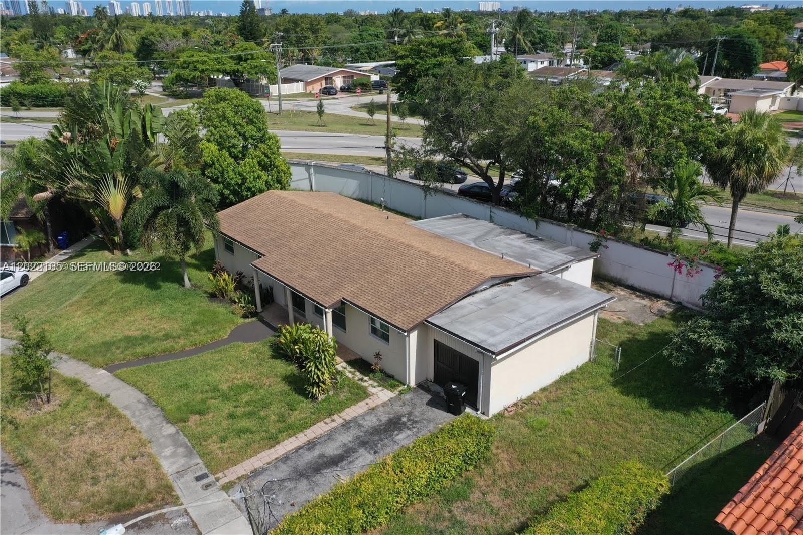 PICKWICK LAKE ESTATES SEC - Residential