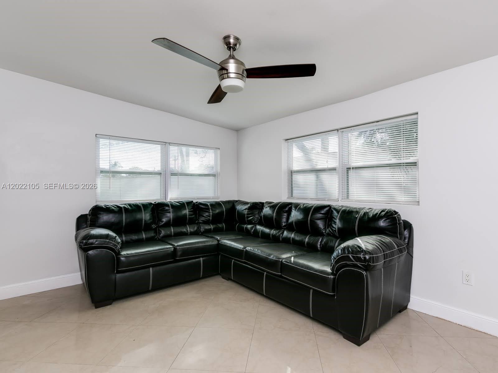 PICKWICK LAKE ESTATES SEC - Residential