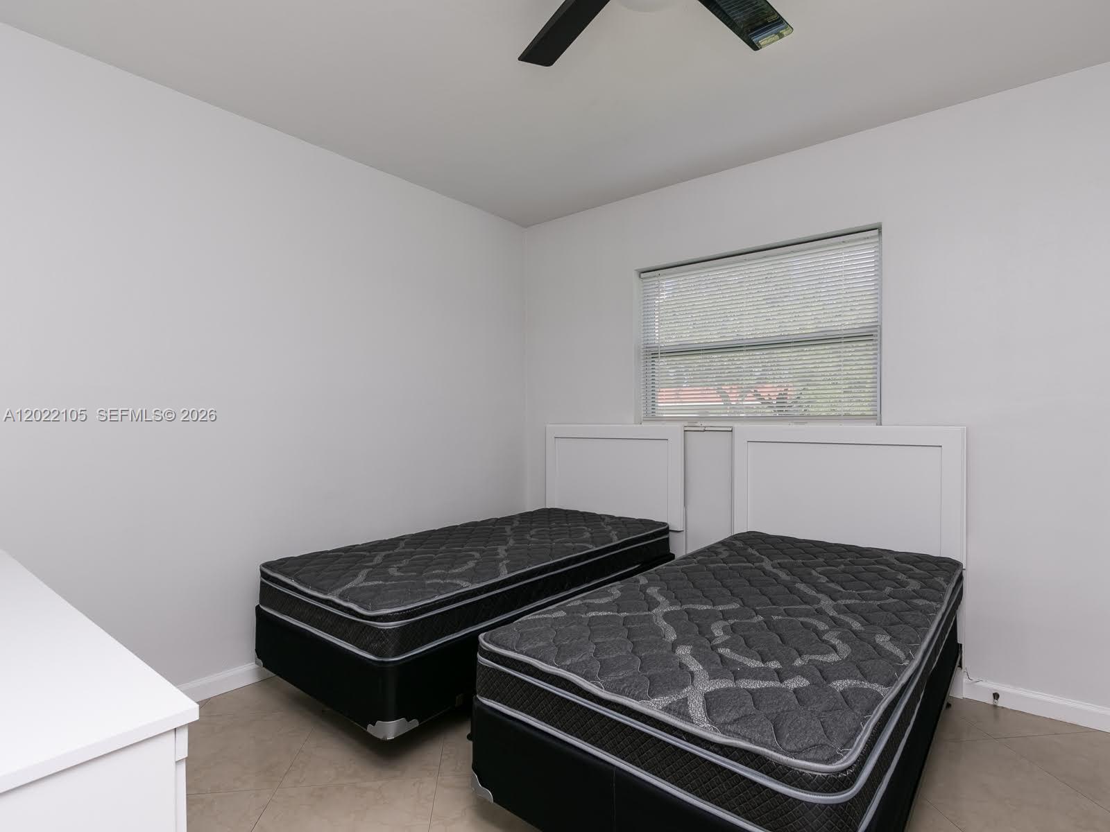 PICKWICK LAKE ESTATES SEC - Residential