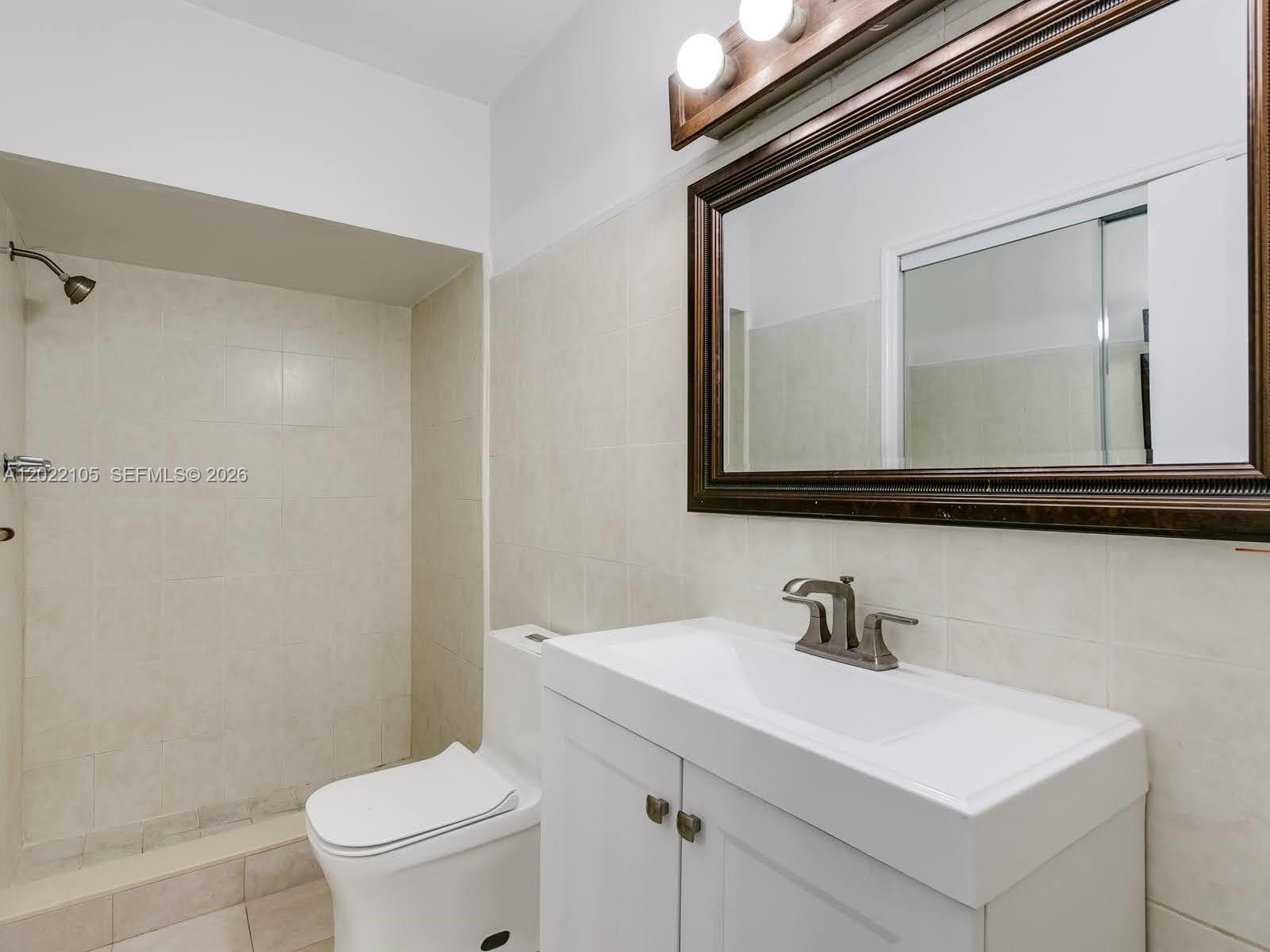 PICKWICK LAKE ESTATES SEC - Residential