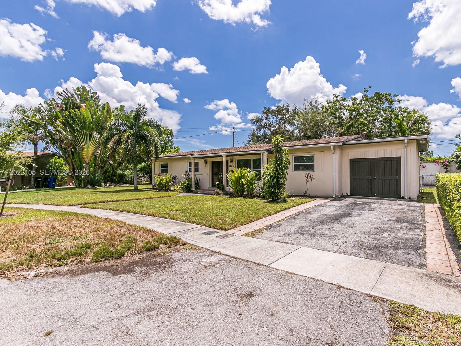 PICKWICK LAKE ESTATES SEC - Residential
