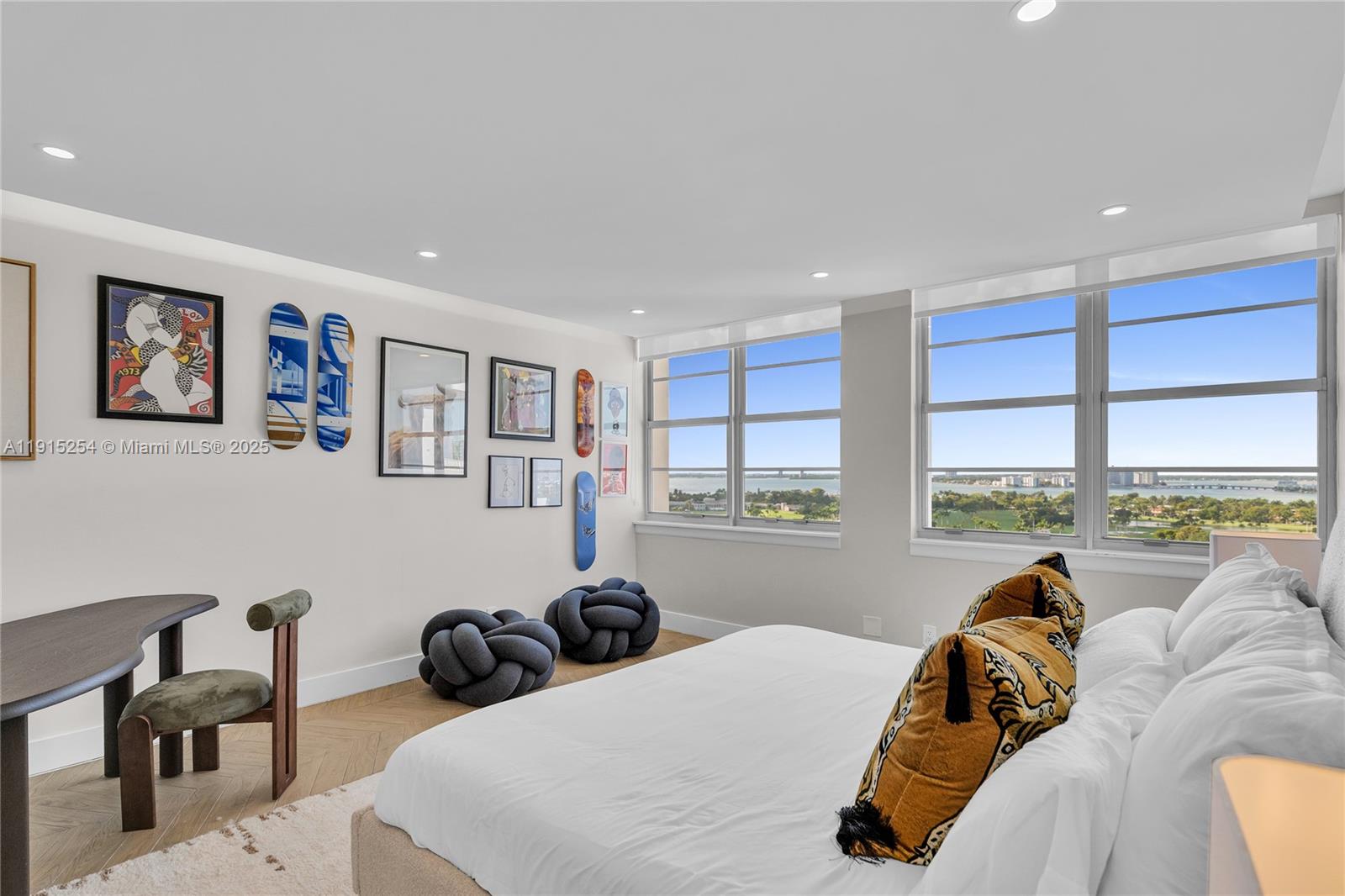 FIFTY SIX-SIXTY COLLINS A - Residential