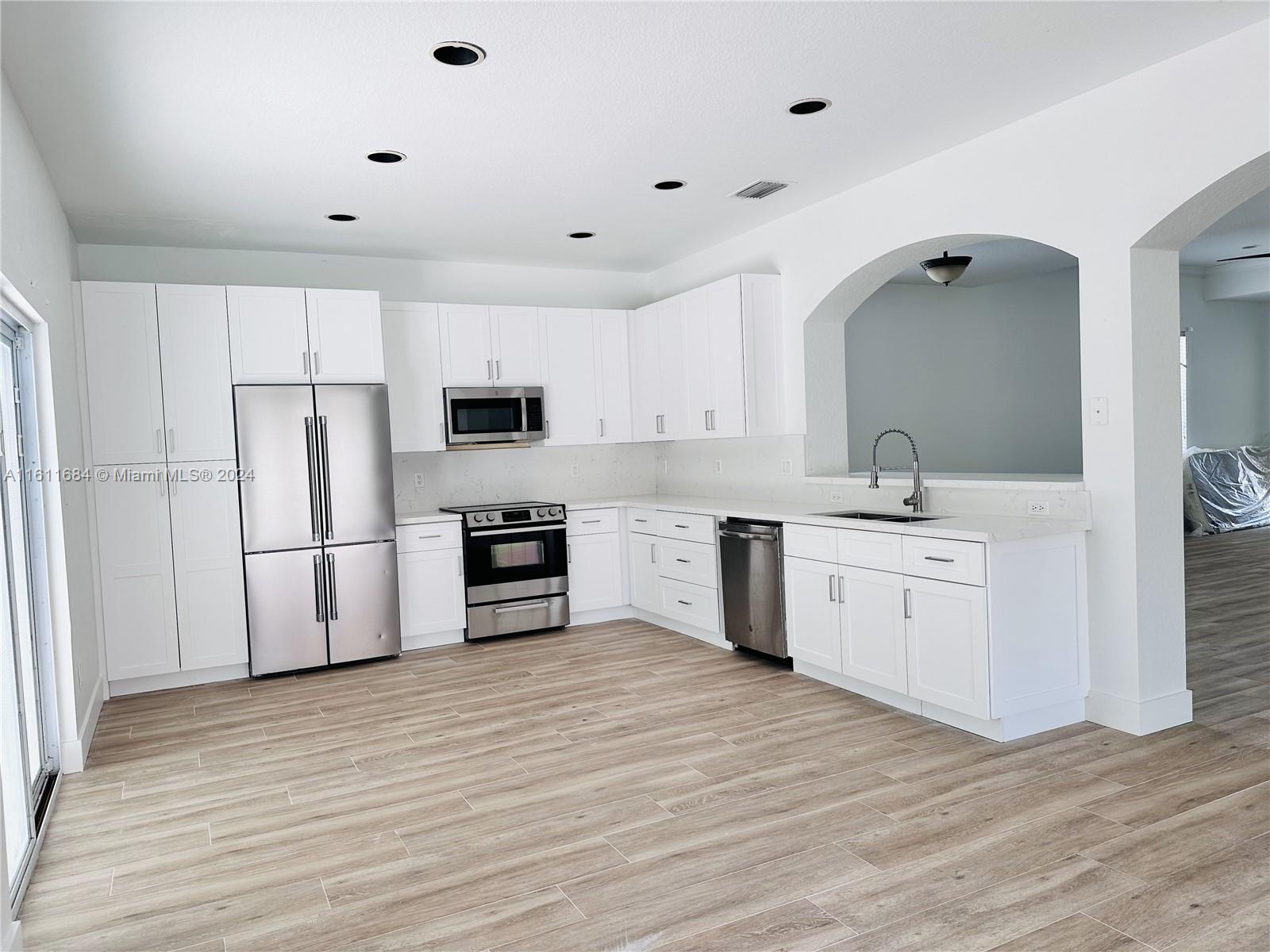 WALNUT CREEK REPLAT NO 2 - Residential Lease