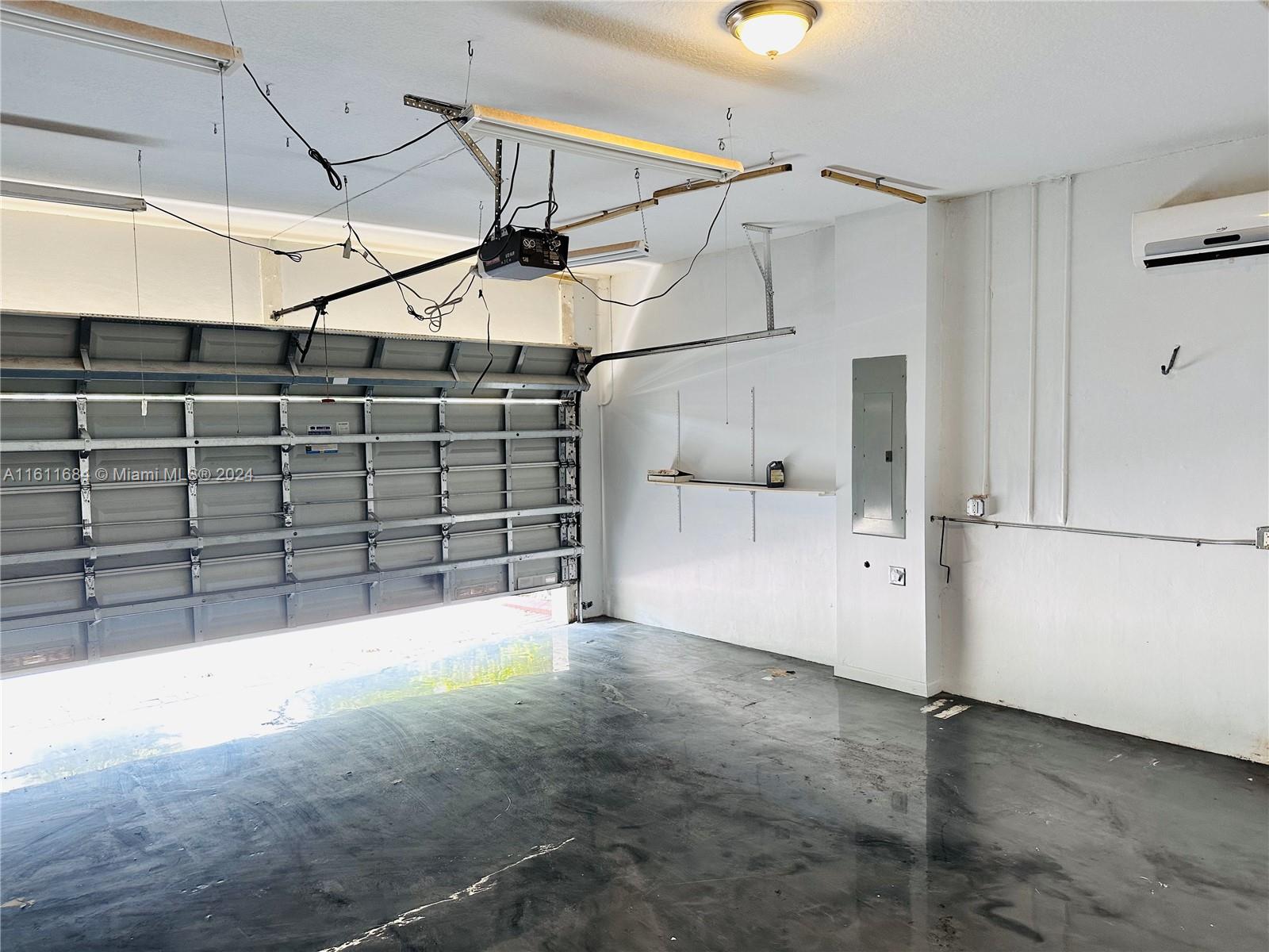 WALNUT CREEK REPLAT NO 2 - Residential Lease