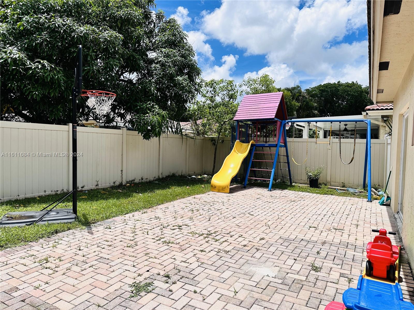 WALNUT CREEK REPLAT NO 2 - Residential Lease