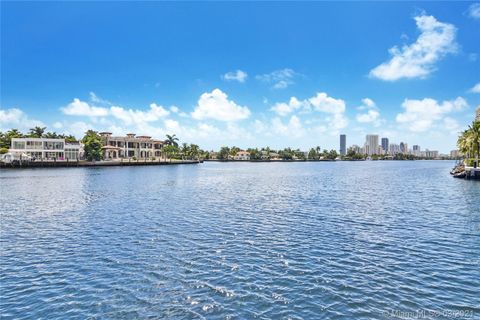 A home in Aventura