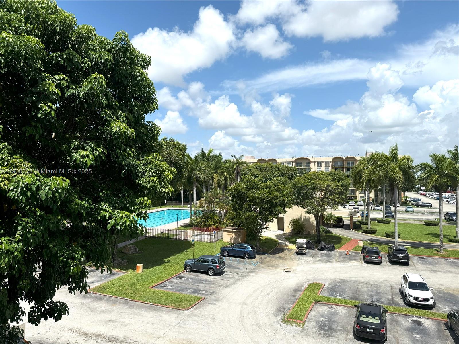 THE FOUNTAINS AT FONTAINE - Residential Lease