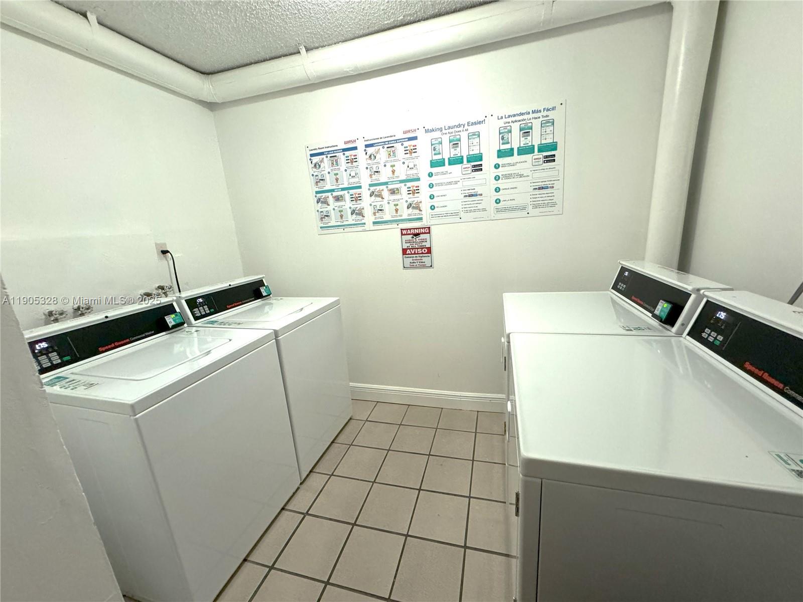 THE FOUNTAINS AT FONTAINE - Residential Lease