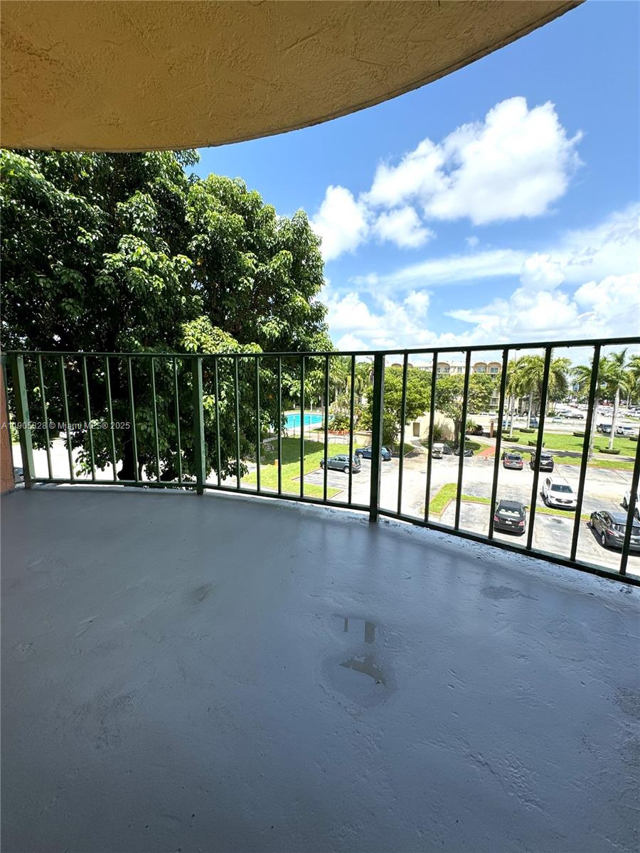 THE FOUNTAINS AT FONTAINE - Residential Lease