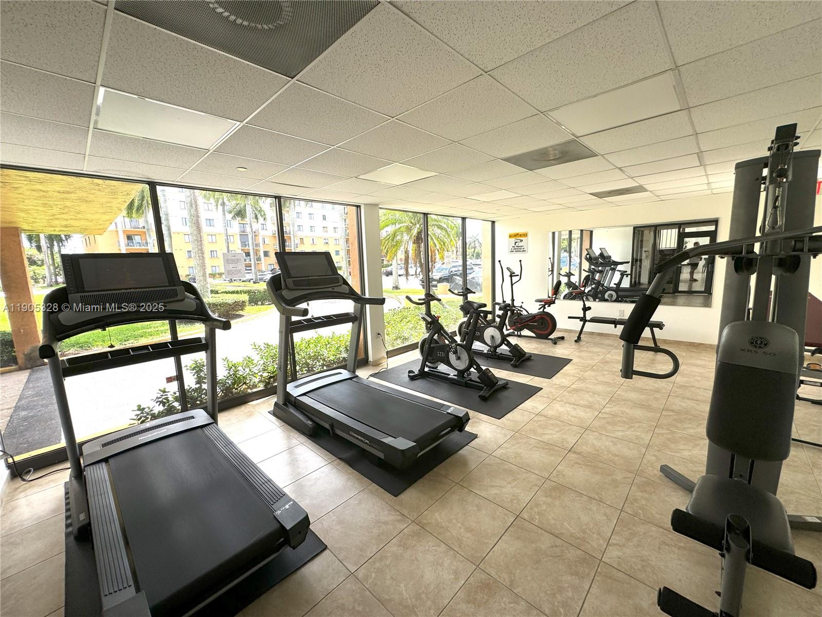 THE FOUNTAINS AT FONTAINE - Residential Lease