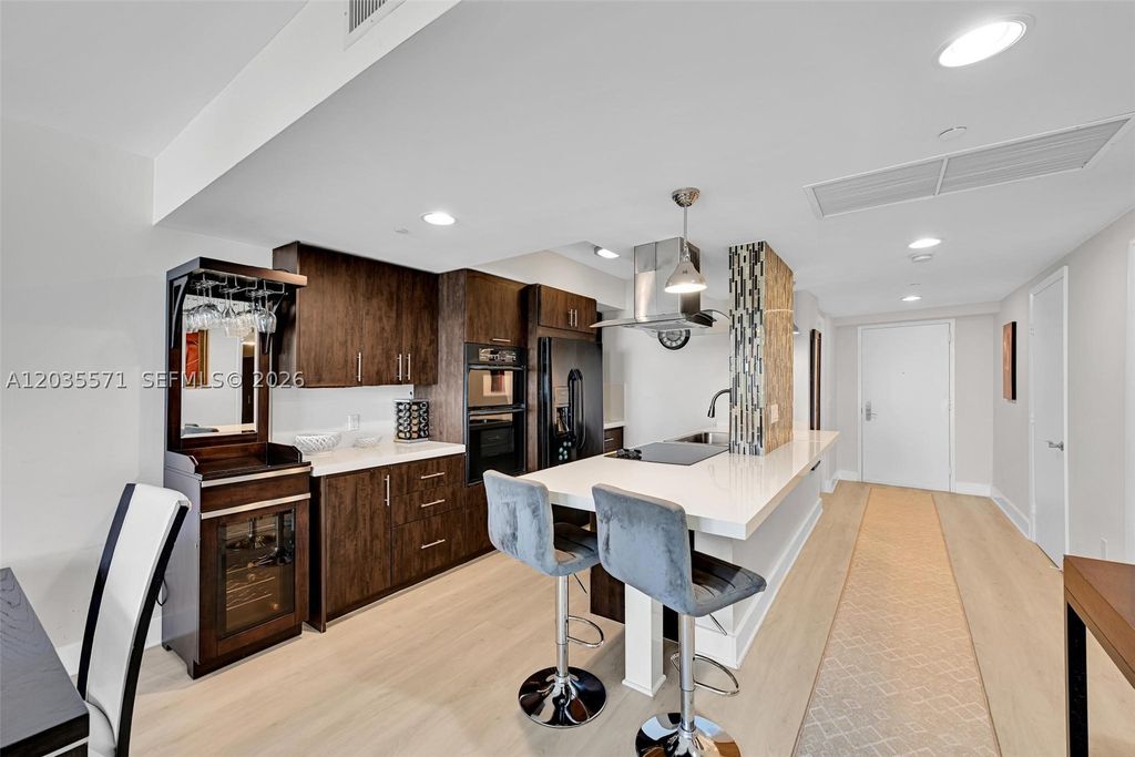 Photo of 1850 S Ocean Dr #1907, Hallandale Beach, FL 33009 (MLS # A12035571)