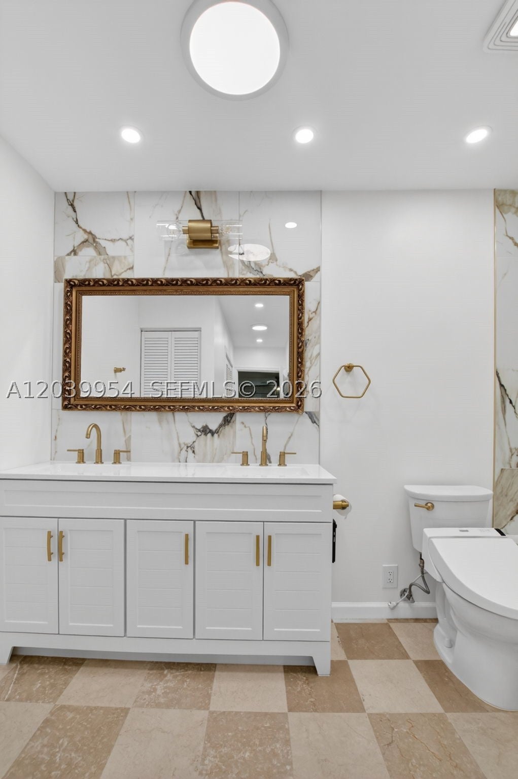 10125 S 42nd Ave S 151