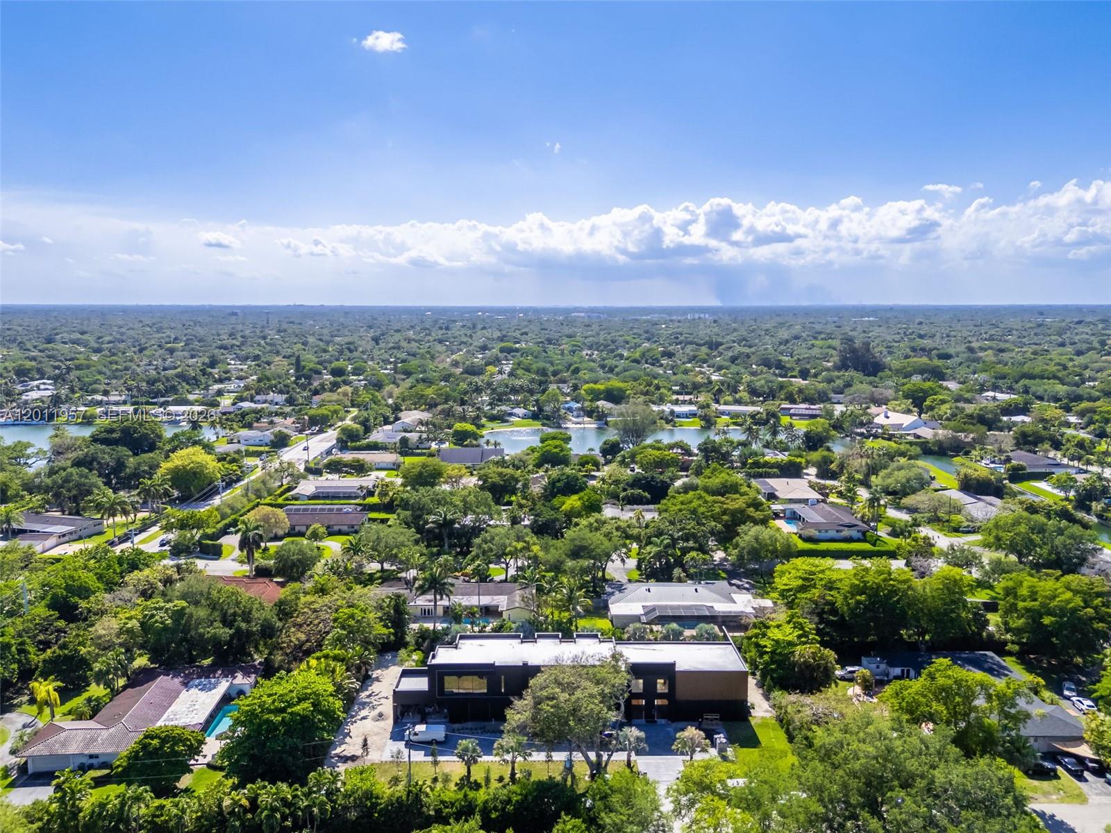 PINECREST - Residential
