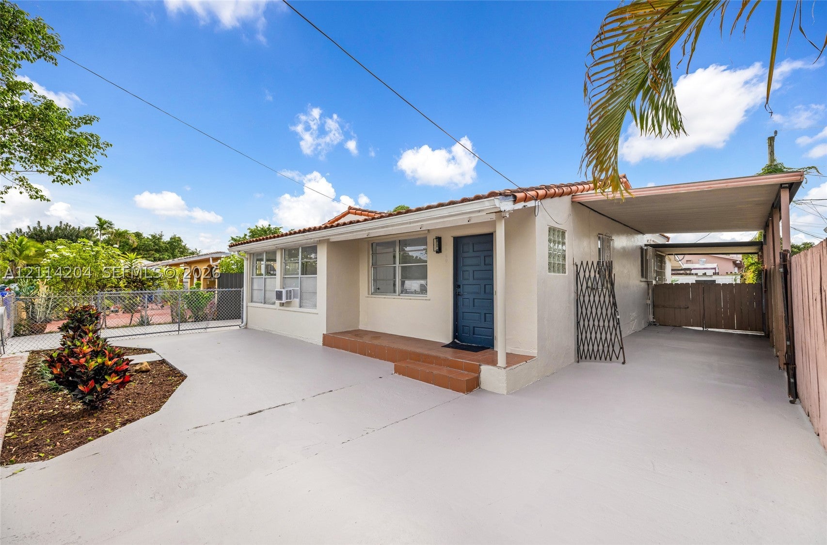 3460 NW 6th St