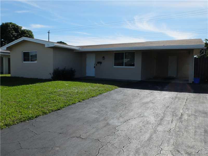 This Remodeled Pines Beauty has lots of room to expand. comes with plans for 3 bedroom converson or enjoy home as is with Remodeled kitchen and bathroom Impact windows throughout