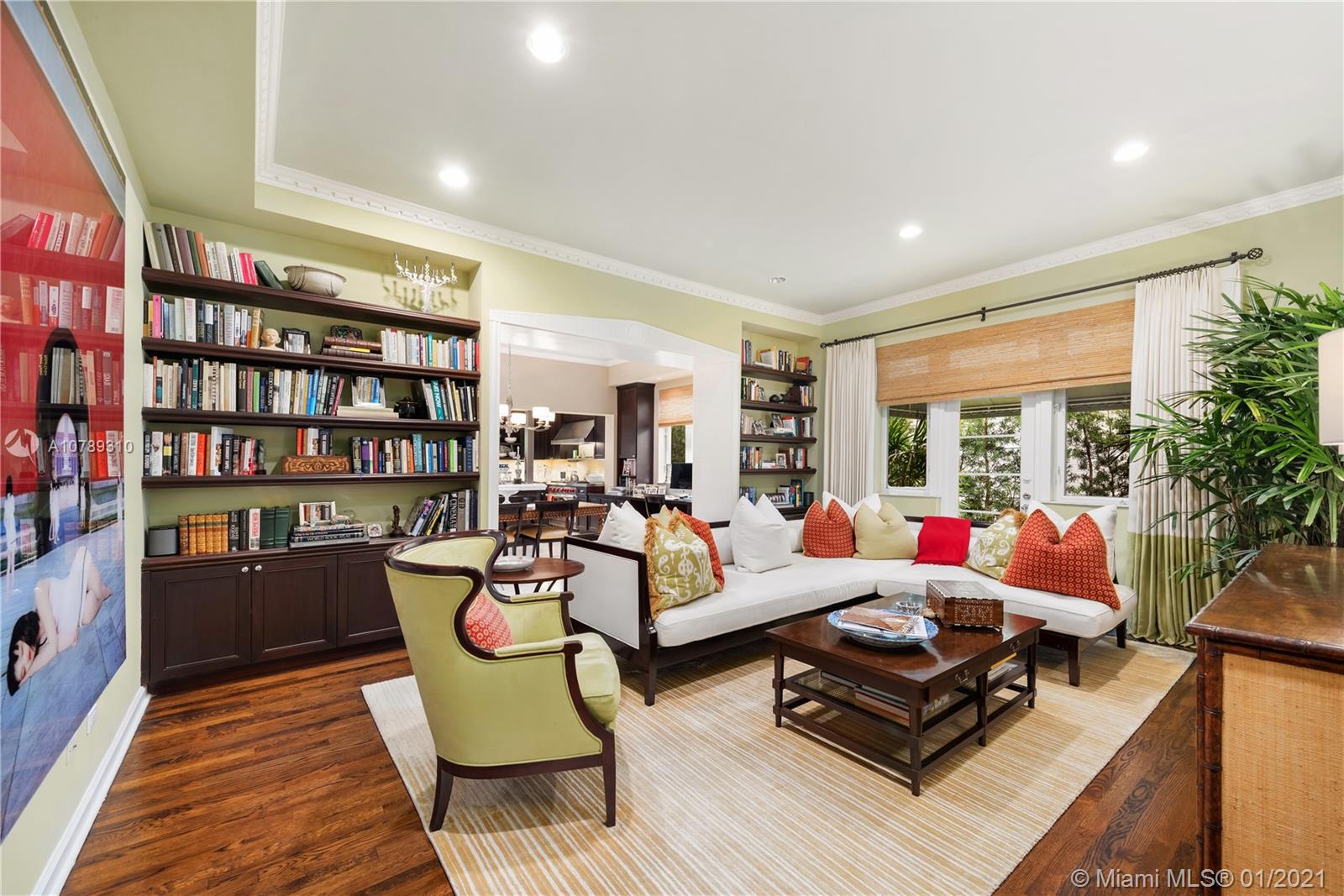 SUNSET ISLAND - ISLAND NO - Residential