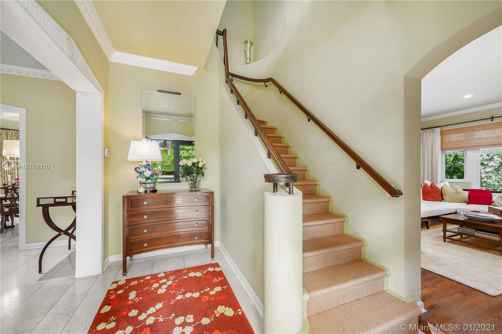 SUNSET ISLAND - ISLAND NO - Residential