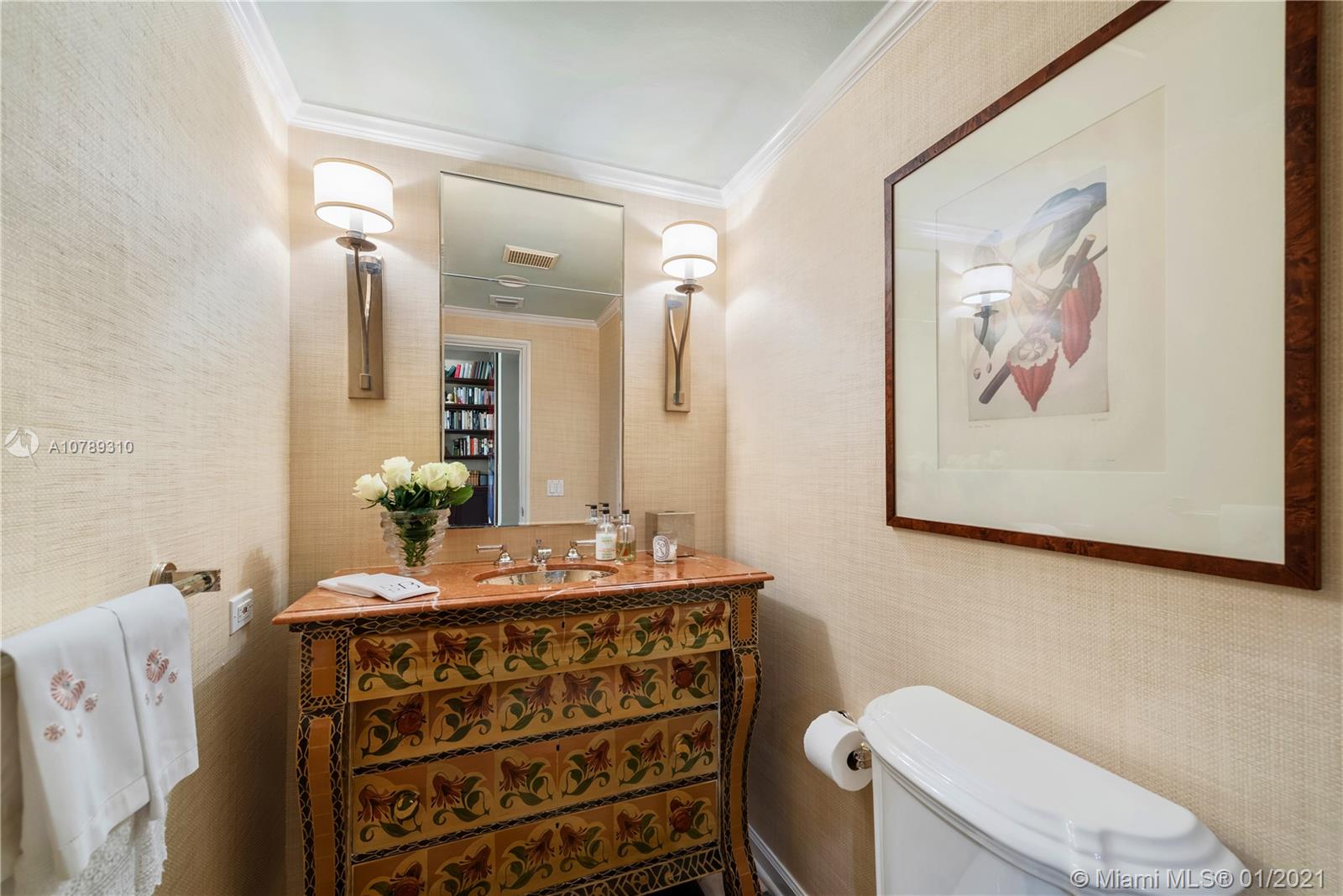 SUNSET ISLAND - ISLAND NO - Residential