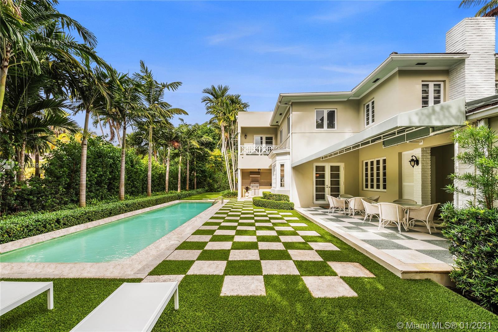 SUNSET ISLAND - ISLAND NO - Residential