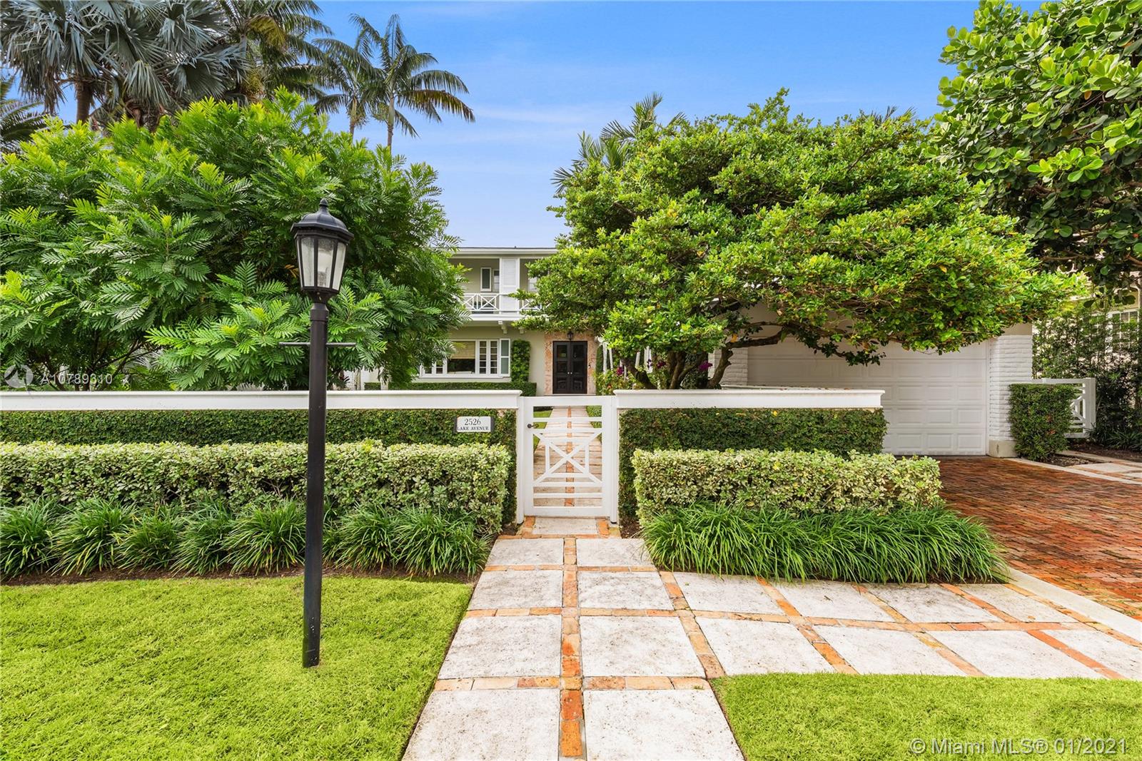 SUNSET ISLAND - ISLAND NO - Residential