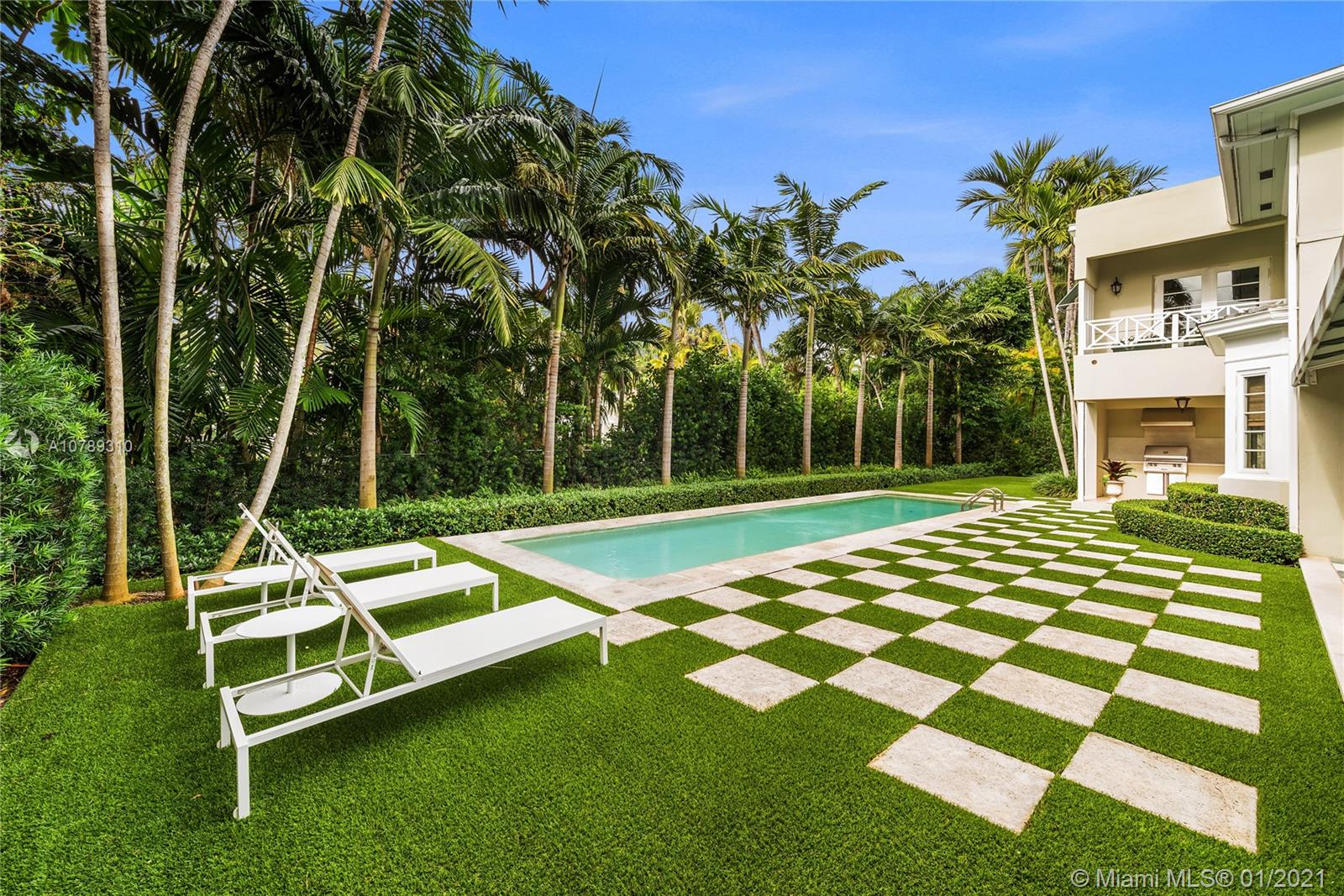 SUNSET ISLAND - ISLAND NO - Residential