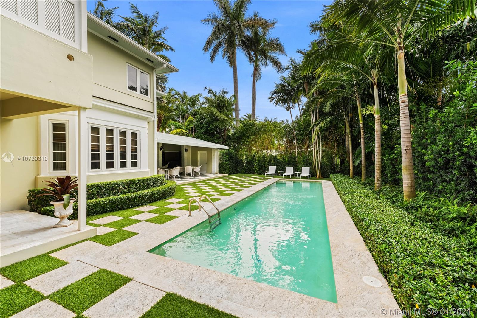 SUNSET ISLAND - ISLAND NO - Residential