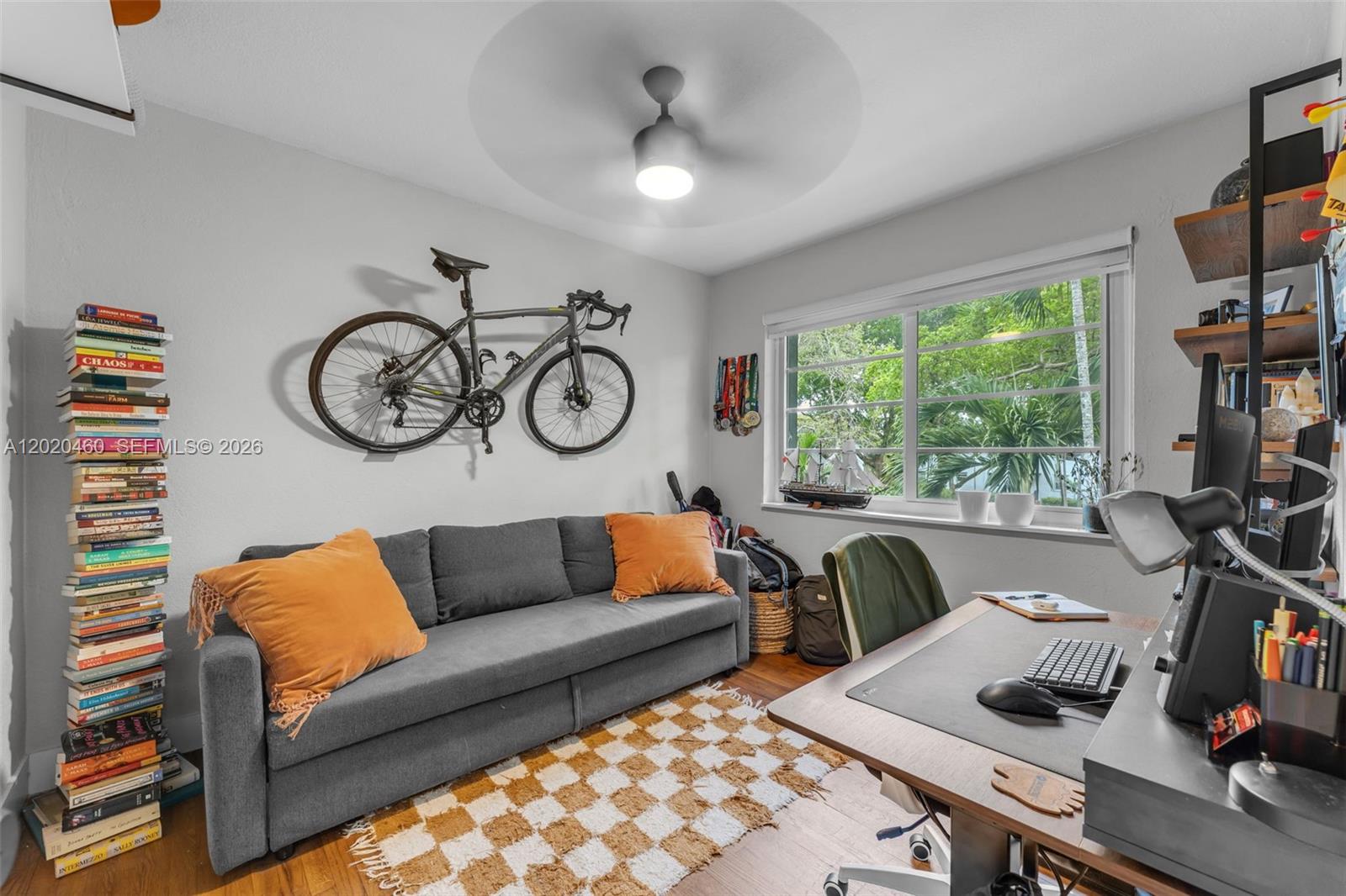 PATHWAYS CONDO - Residential