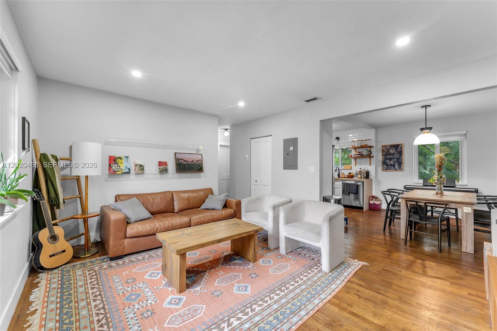 PATHWAYS CONDO - Residential