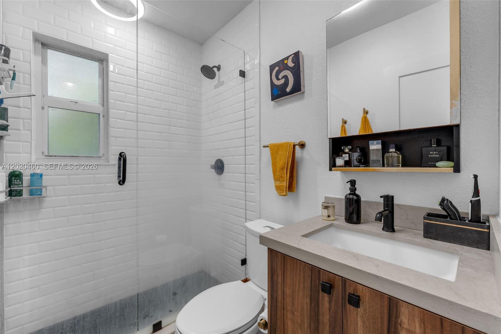 PATHWAYS CONDO - Residential