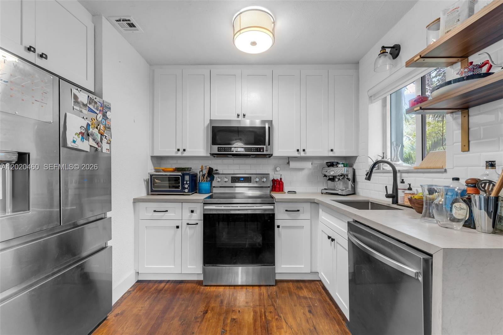 PATHWAYS CONDO - Residential