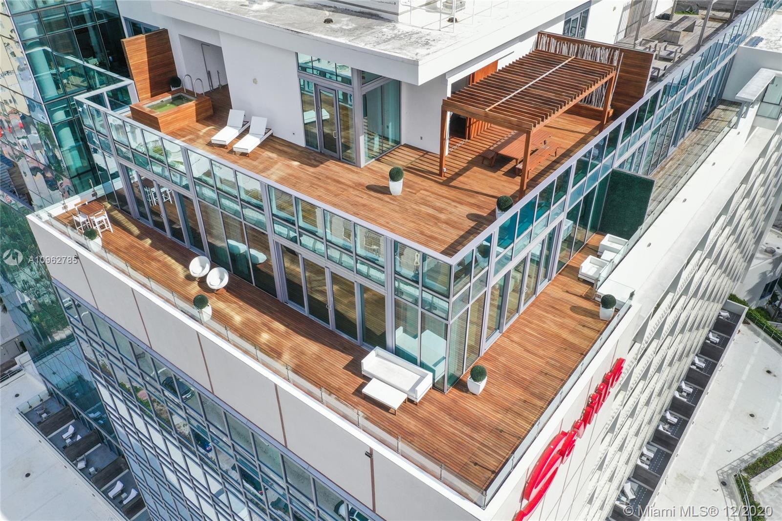 2901 COLLINS CONDO - Residential