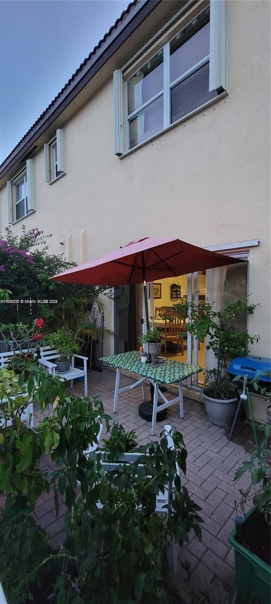 VILLAS AT CARMEL CONDO NO - Residential